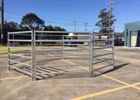 Galvanized Welded 1.8m Height Yard Fence Panel For Livestock Horse Farm Fencing